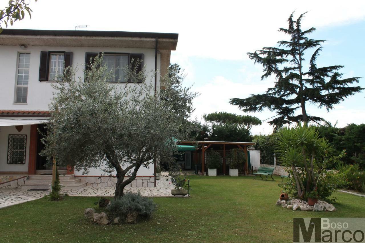 Il Grifo Otel Sabaudia Dış mekan fotoğraf